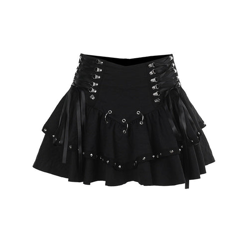 Eprolo Metalik Punk Mini Etek with metallic finish and edgy style, shown on a mannequin.