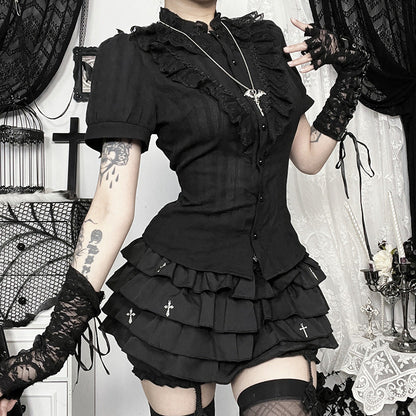 Black gothic Lolita-style cropped shirt by eprolo featuring lace details and a fitted design, displayed on a mannequin.