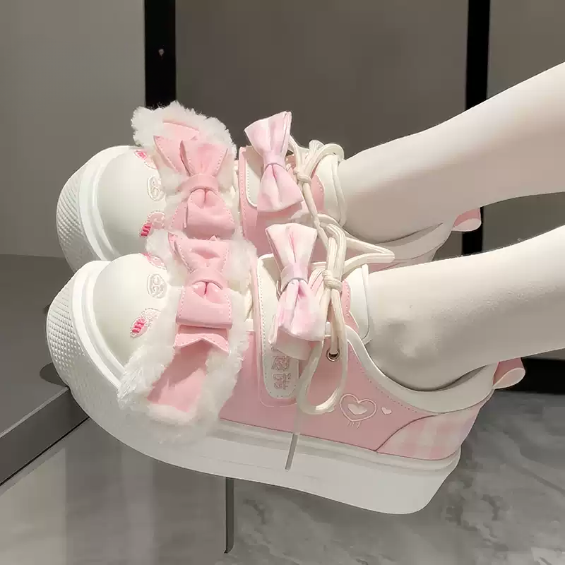 Peluş Fiyonklu Platform Spor Ayakkabı