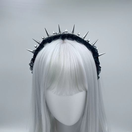 Spikelı Gotik Taç