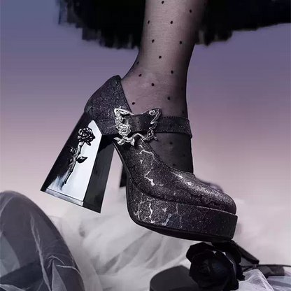Gotik Gül Detaylı Platform Topuklu Ayakkabı