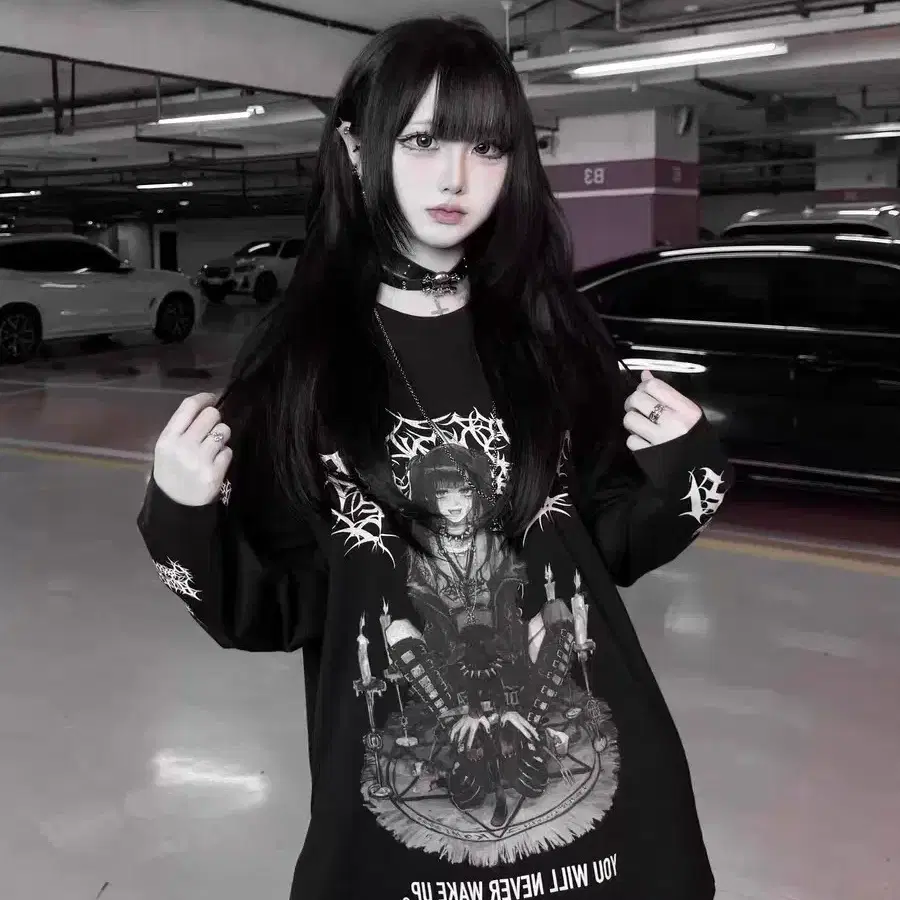 Uzun Oversize Gotik Tişört