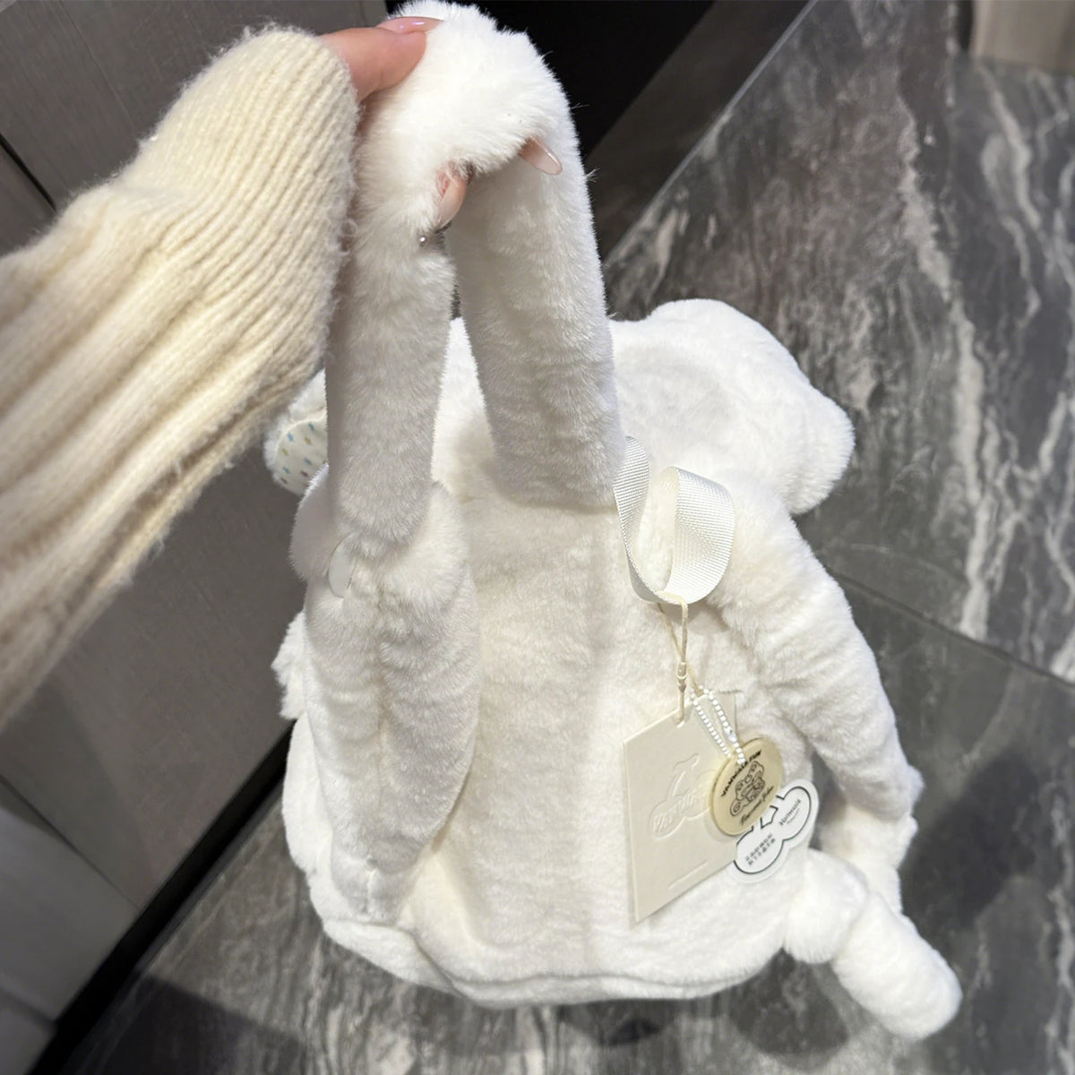 Pelüş Tavşan Kulaklı Sırt Çantası — Yumuşak Büyük Kulaklı Backpack - 3