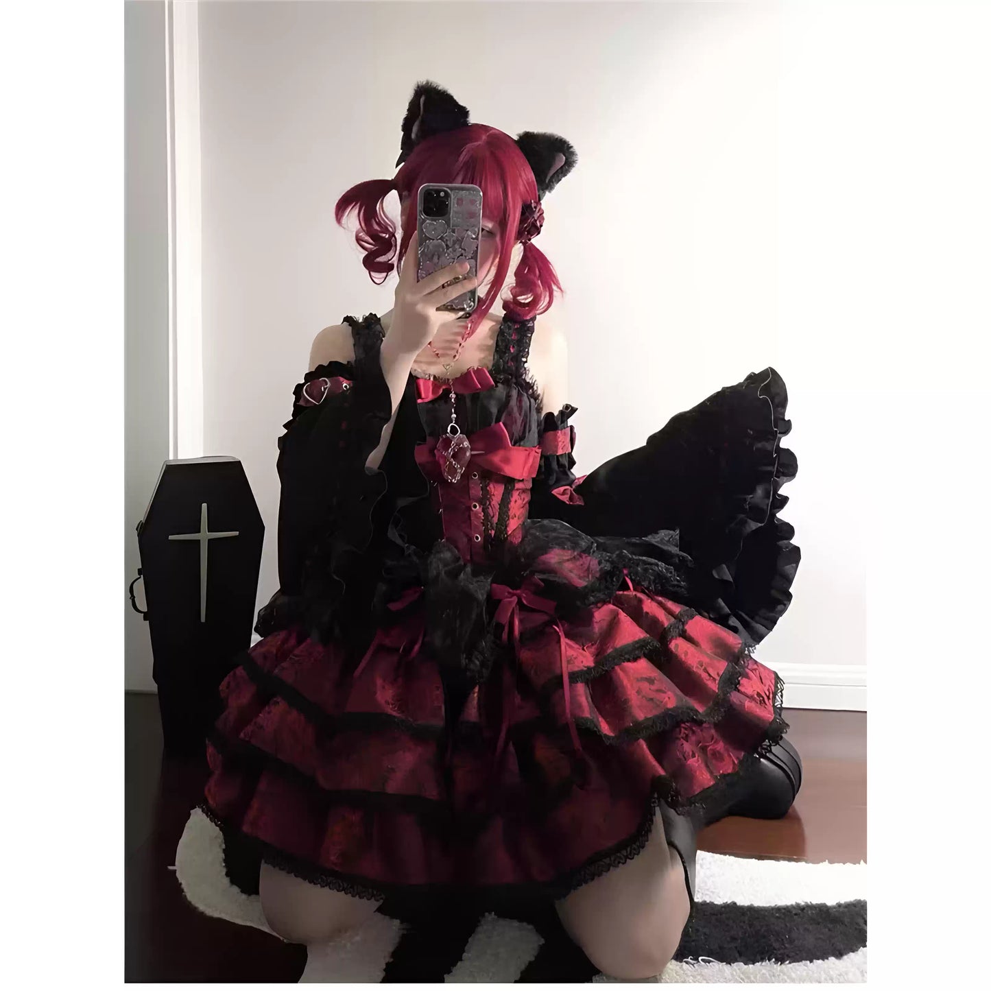 Kırmızı Siyah Lolita Elbise Seti