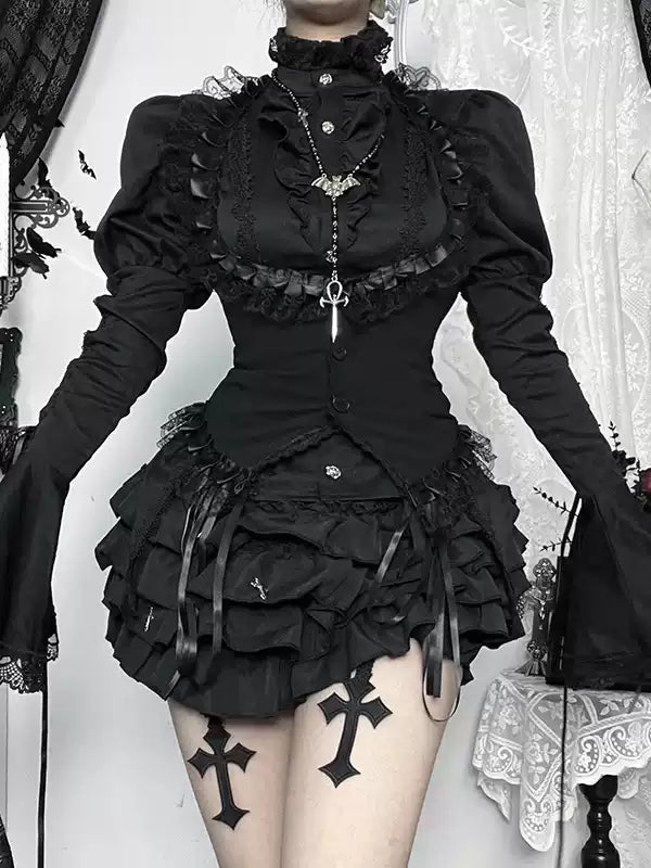 Gotik Dantel Detaylı Üst, Yelek ve Katlı Etek Üçlü Takımı