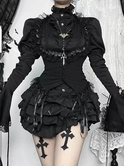 Gotik Dantel Detaylı Üst, Yelek ve Katlı Etek Üçlü Takımı