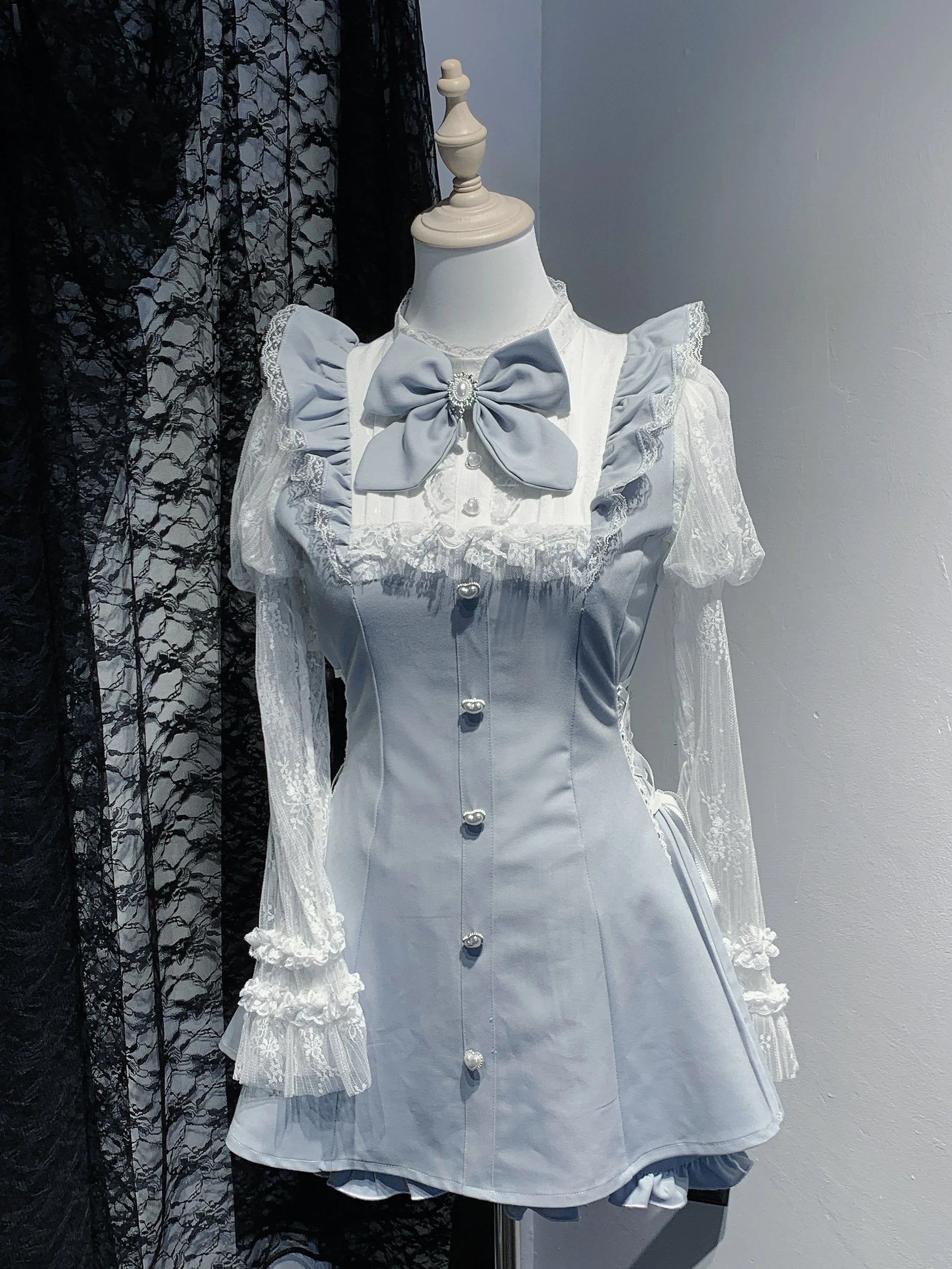 Elegant Zarif lace embroidered dress by eprolo featuring intricate floral lace details and a stylish silhouette.