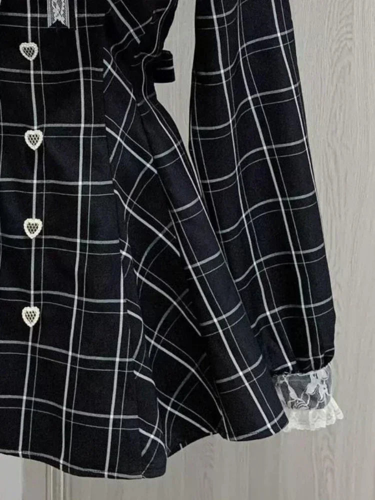 Shadora Dantel Detaylı Ekose Lolita Elbise featuring lace details, classic plaid pattern, and a feminine, vintage-inspired style.
