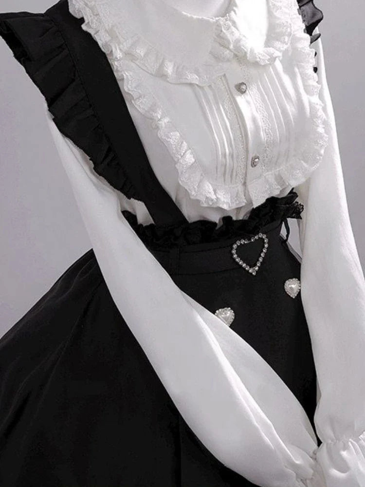 Elegant Japon tarzı dantelli gömlek ve etek seti by eprolo, featuring intricate lace details and traditional design.