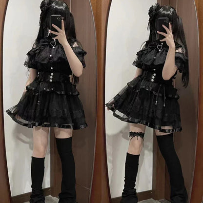 Shadora Jirai Kei kawaii lace Lolita blouse featuring intricate lace details and a delicate, feminine design.