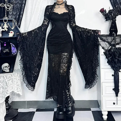 Elegant black Gotik Dantel File Bolero by eprolo featuring intricate lace details and a stylish, fitted design.