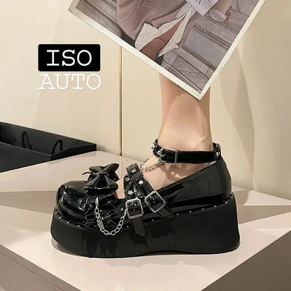 Eprolo Gothic Lolita platform Mary Jane shoes with chunky heels, black patent finish, and buckled straps for a stylish gothic look.
