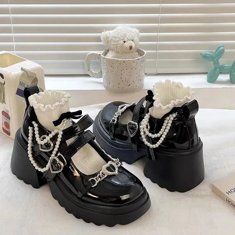 Tatlı Kalp Şeklinde Tokalı Lolita Ayakkabı Mary Janes