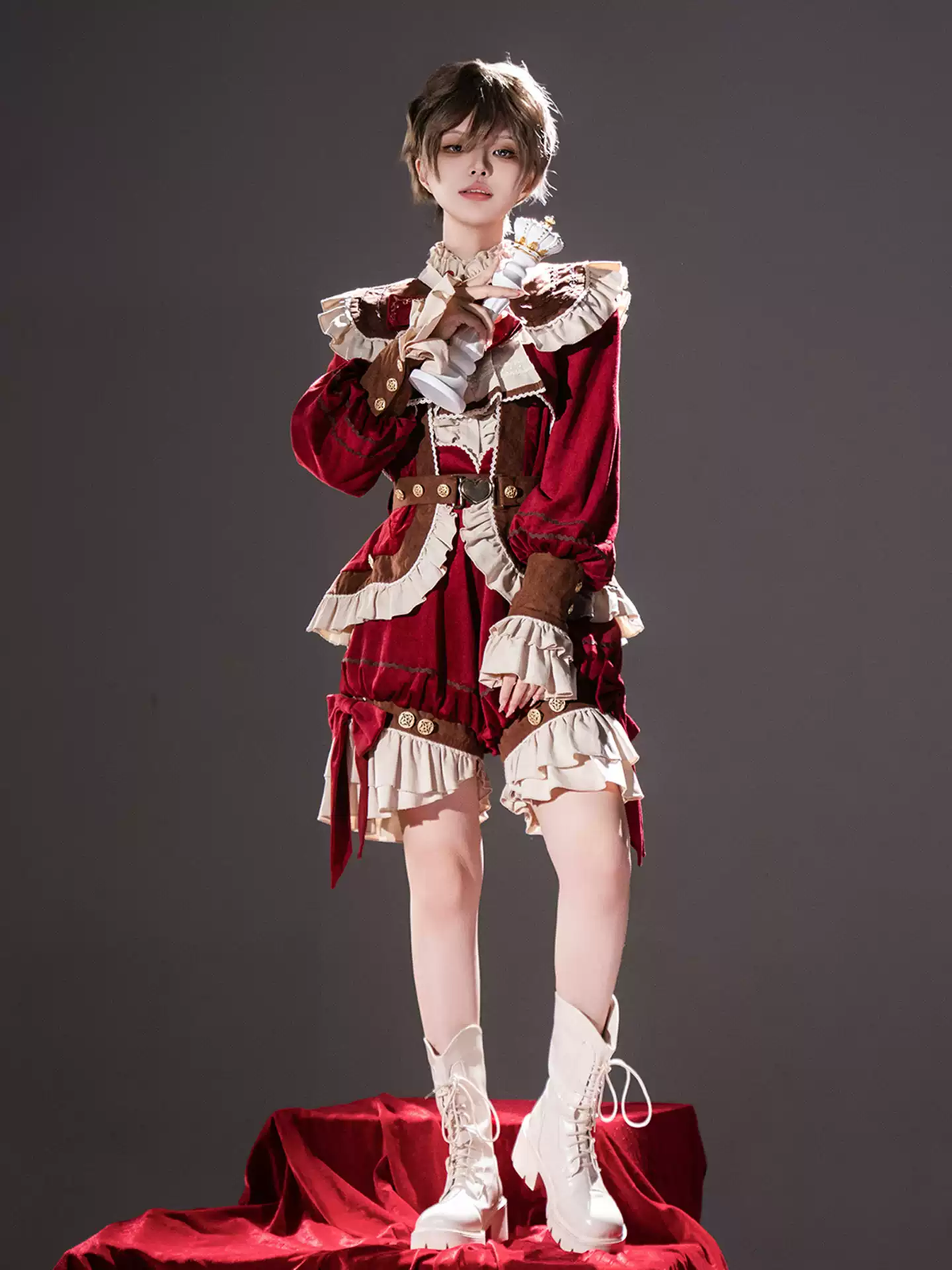Scarlet Royal Kostüm