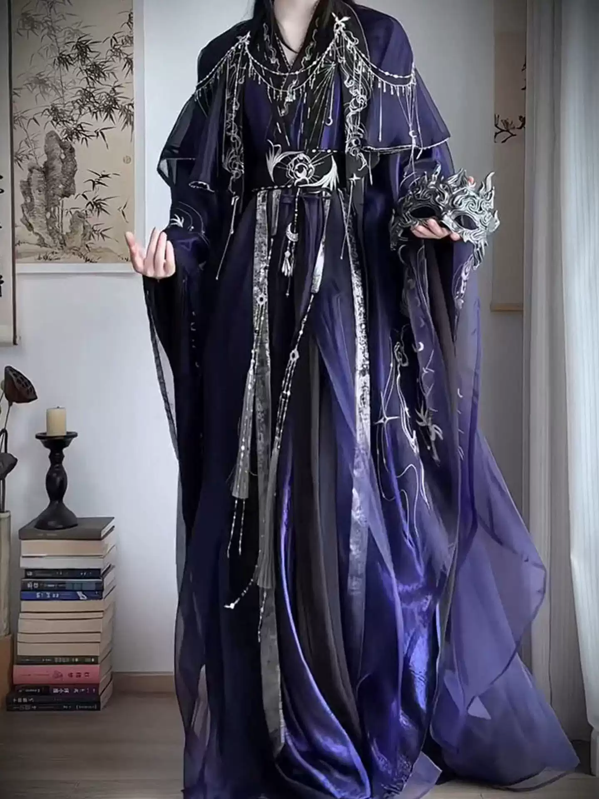 Mor İşlemeli Hanfu