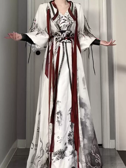 Beyaz İşlemeli Hanfu