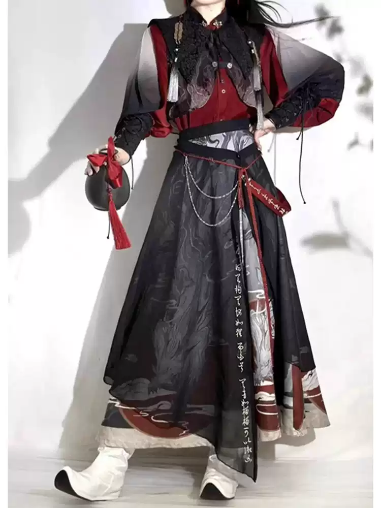 Kırmızı Aksesuarlı Hanfu